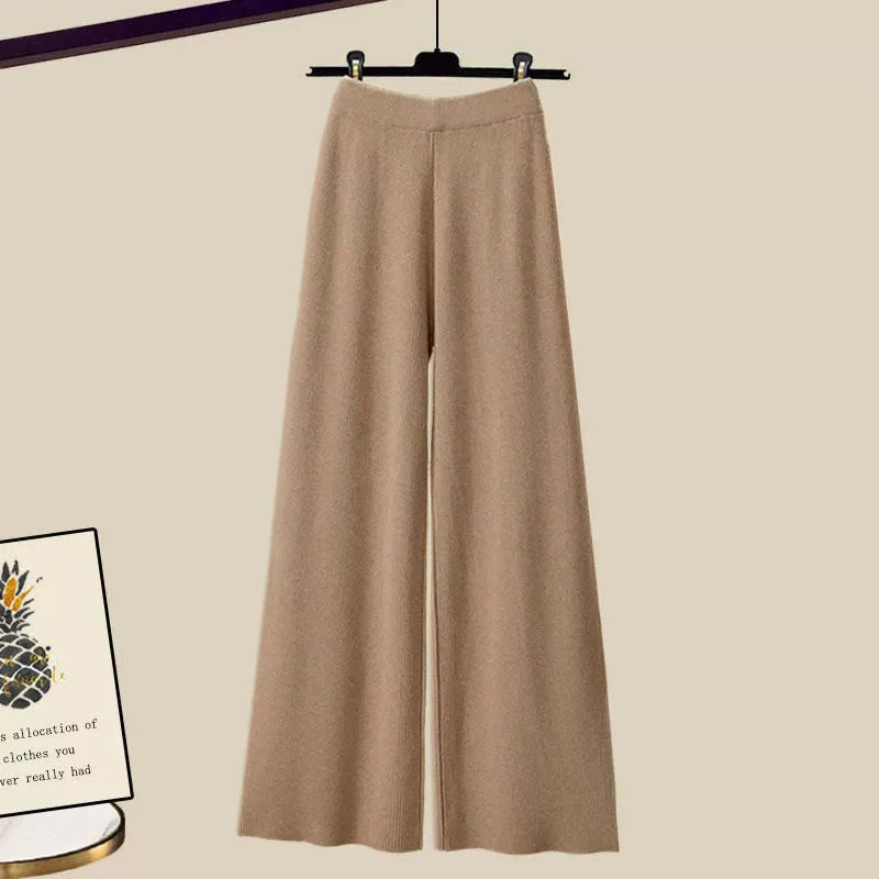 Cleo® | Comfortable Three Piece Set