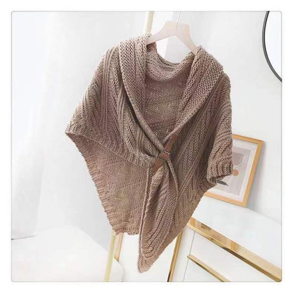 Renée® I Multifunctional Triangle Shawl
