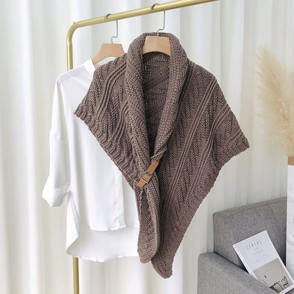 Renée® I Multifunctional Triangle Shawl